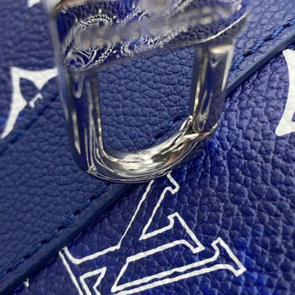 Louis Vuitton Monogram Bandana City Keepall - Image 10