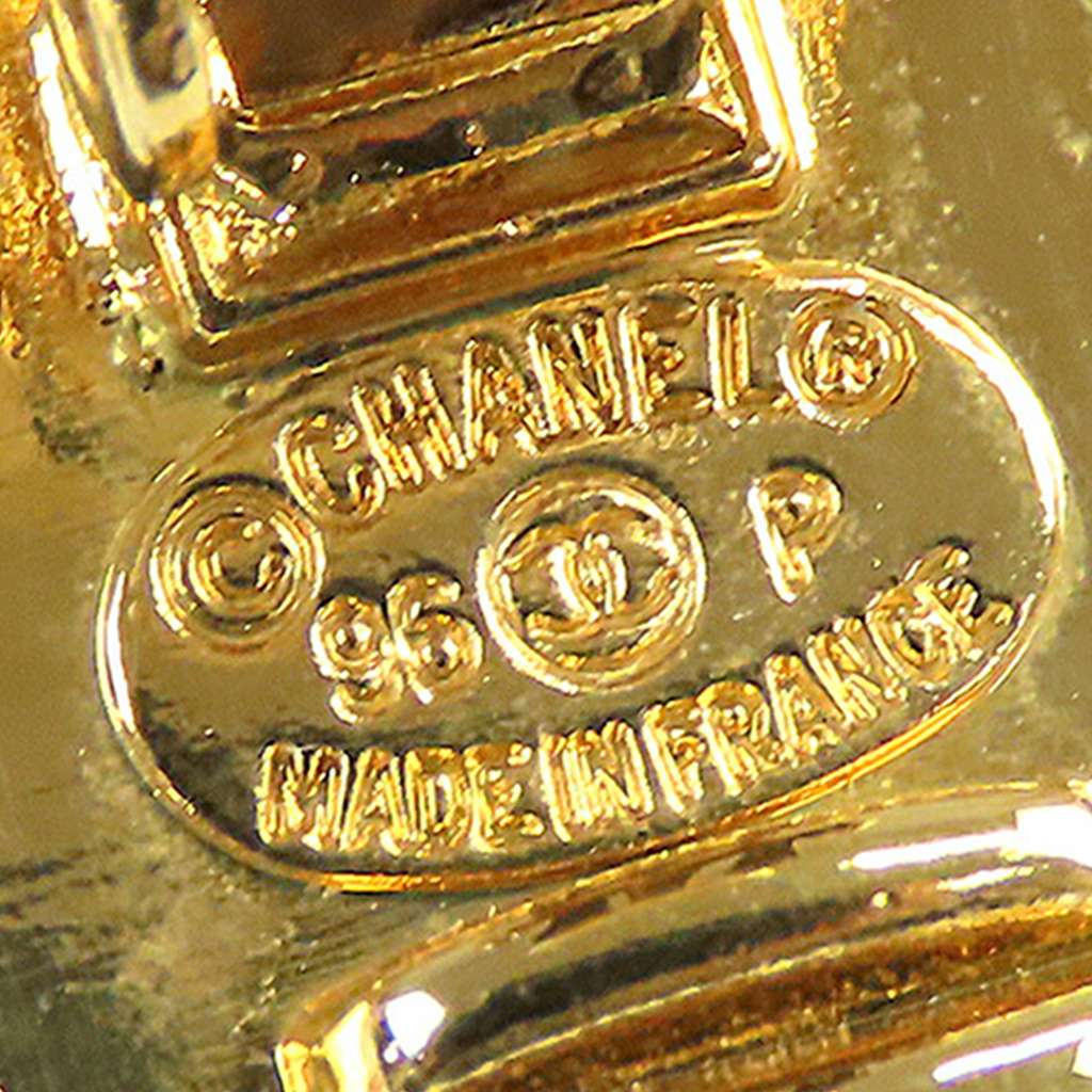 Chanel Gold Plated CC Turn Lock Clip on Earrings - Image 6
