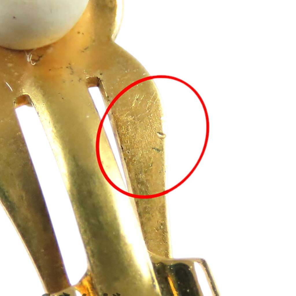 Chanel Gold Plated CC Turn Lock Clip on Earrings - Detail 1