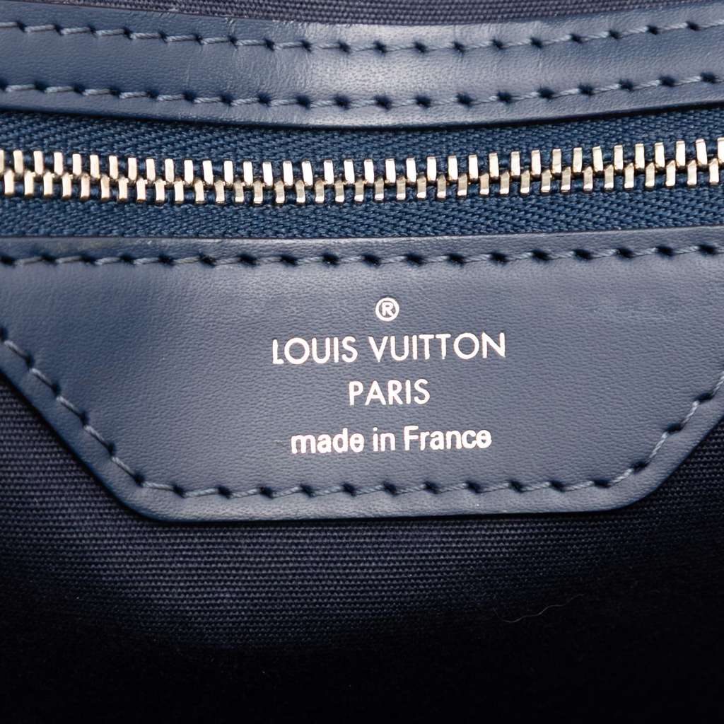 Louis Vuitton Epi Brea MM - Side view