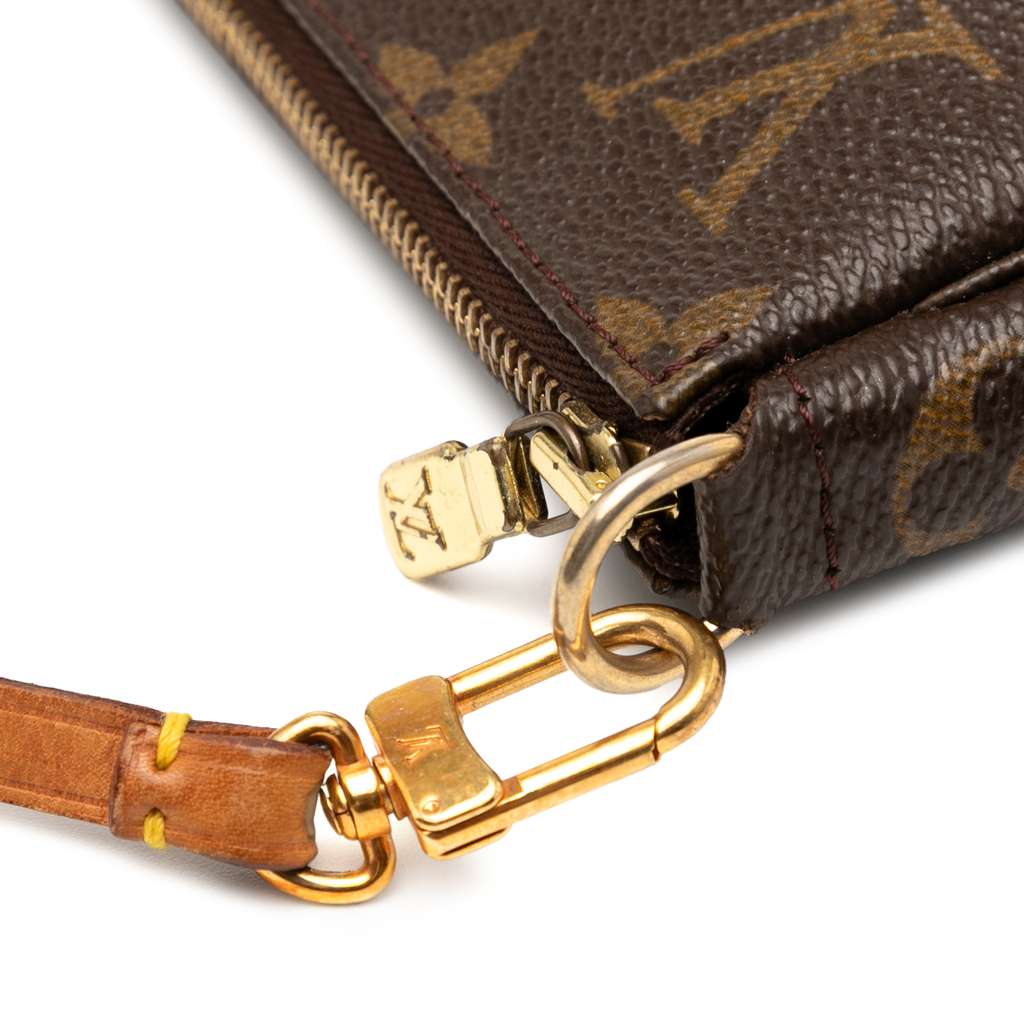 Louis Vuitton Monogram Pochette Accessoires - Detail 2
