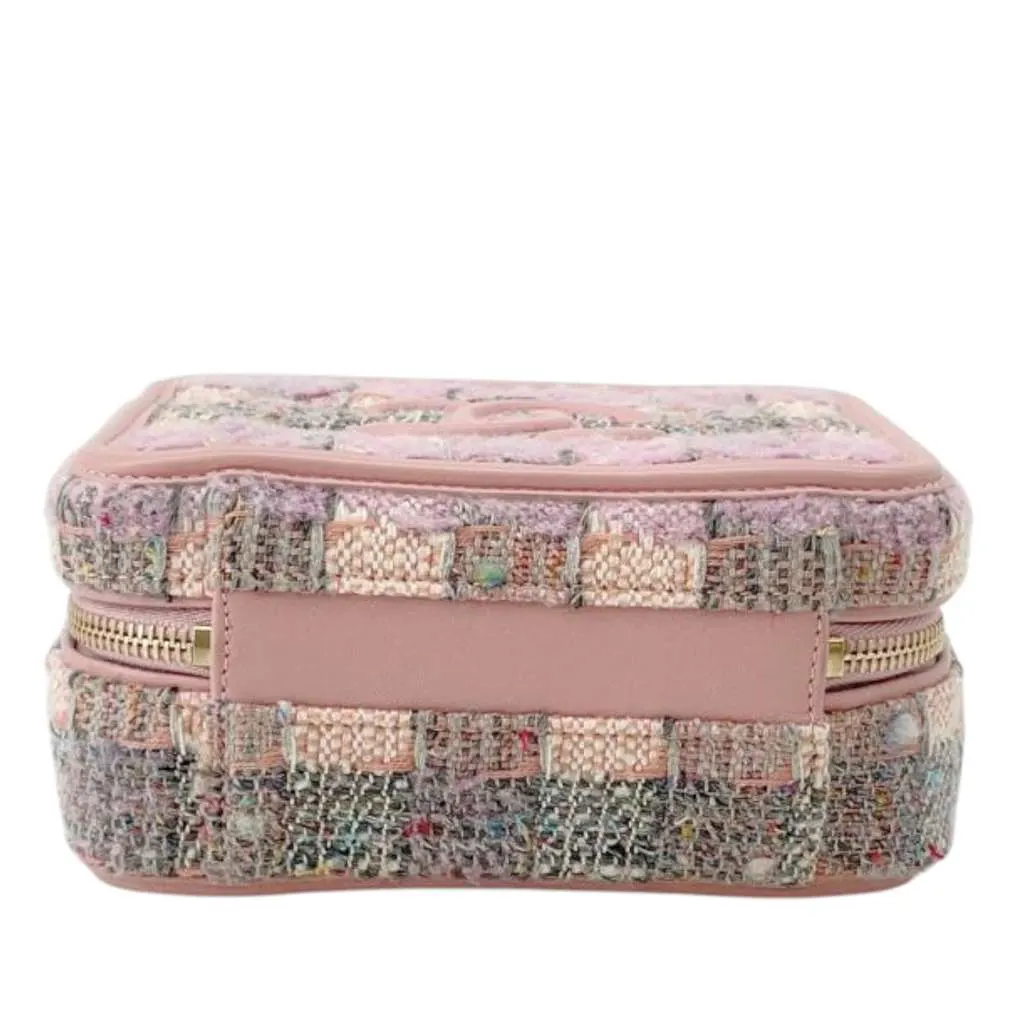 Chanel Small Tweed CC Filigree Vanity Case Pink Tweed Good - Inside View