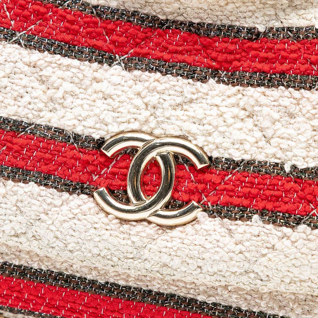 Chanel CC Quilted Tweed Striped Single Flap - Detail 1