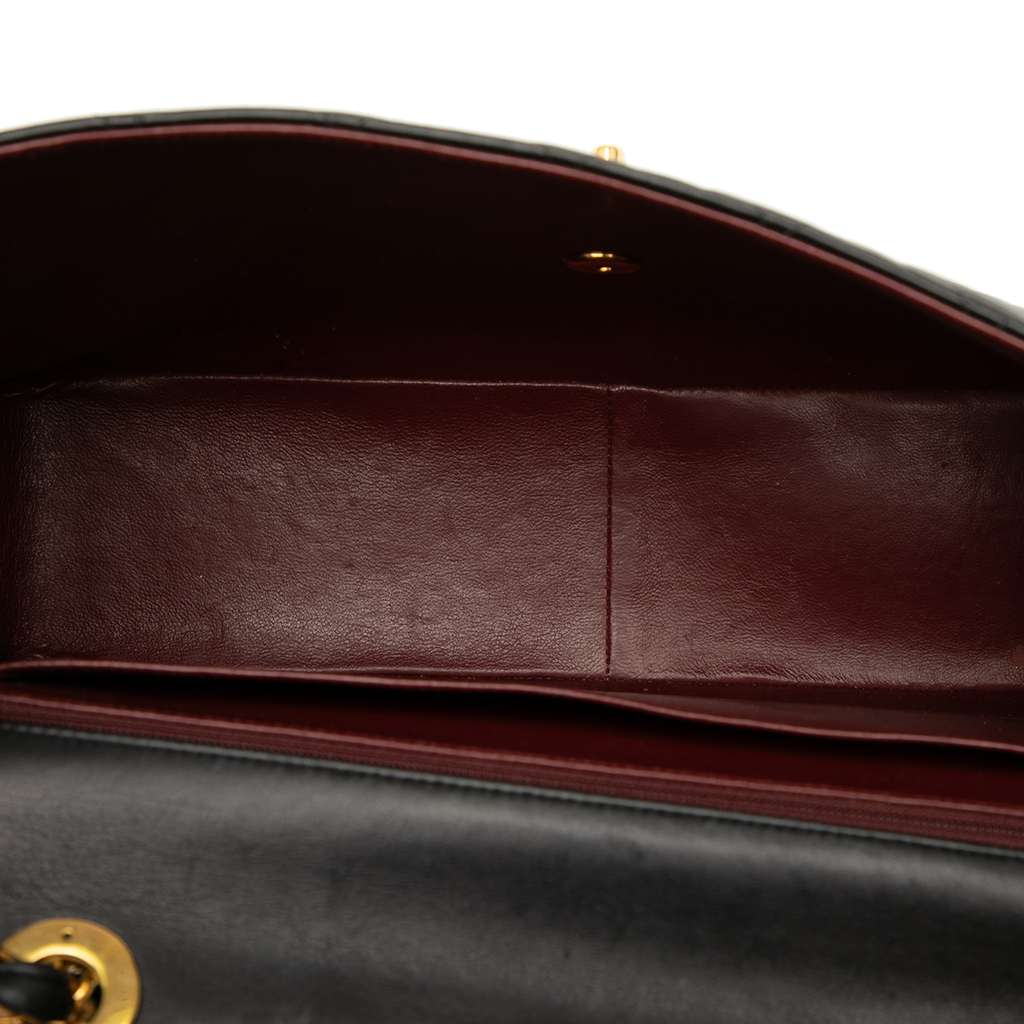 Chanel Maxi XL Classic Lambskin Single Flap - 4