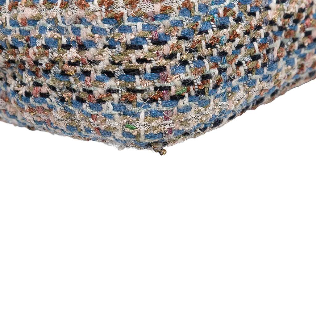 Chanel Medium Classic Tweed Double Flap - Image 13