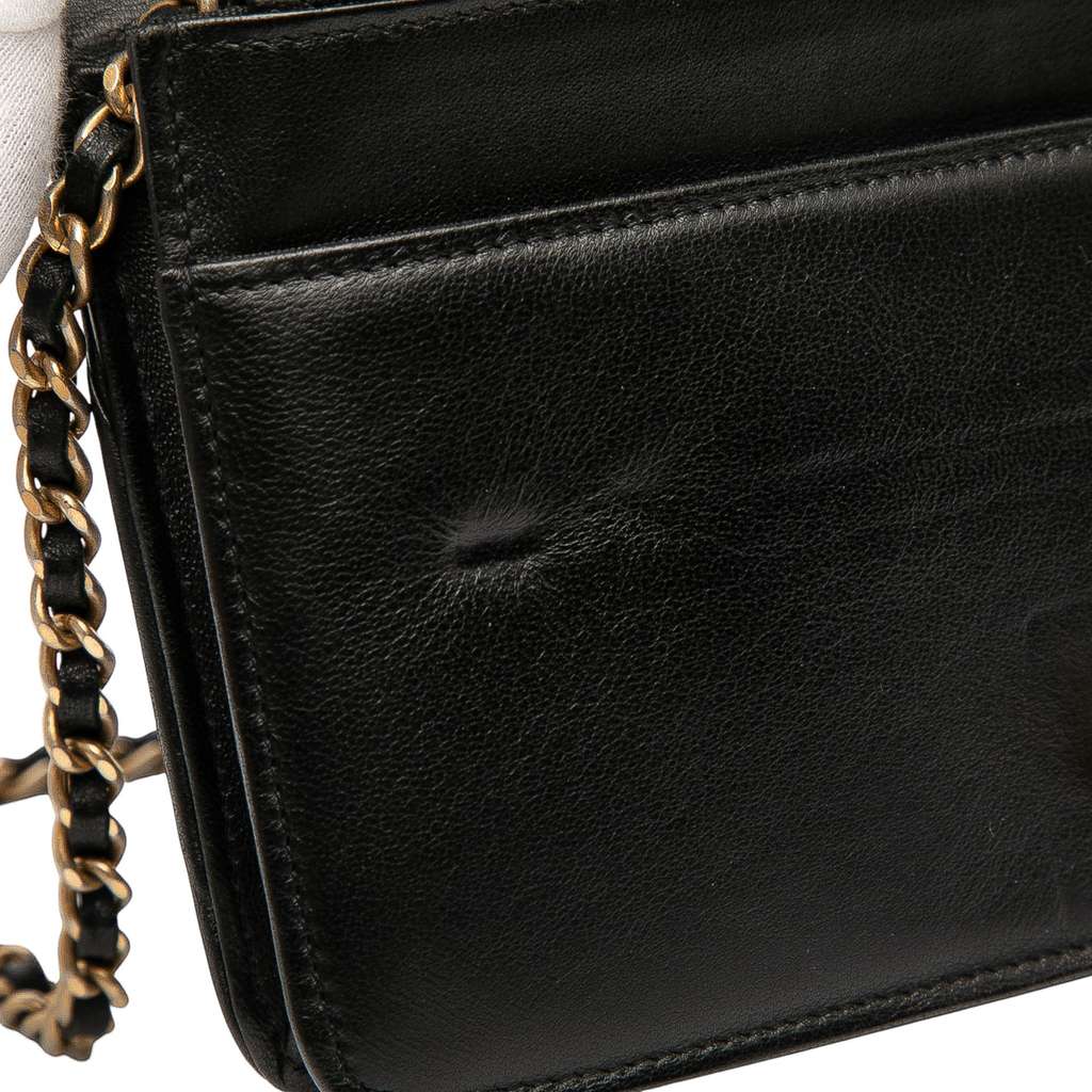 Chanel Lambskin Pyramid Wallet On Chain - Image 10