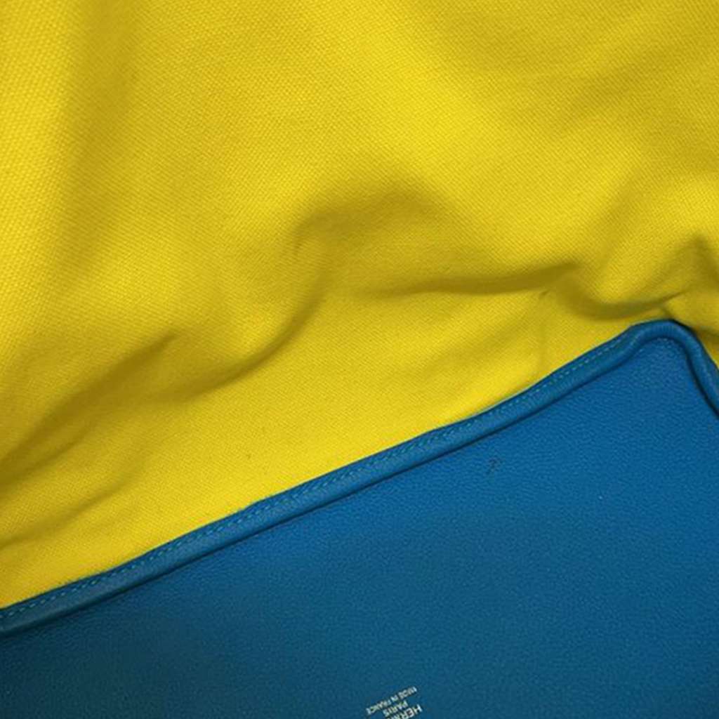 Hermès Toile and Clemence Pursangle Tote - Image 10