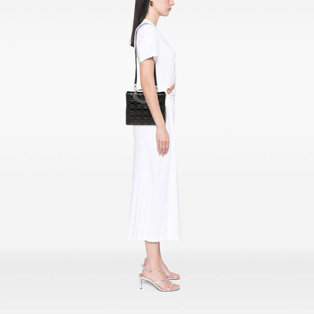 Dior Medium Lambskin Cannage Lady Dior - Detail 2