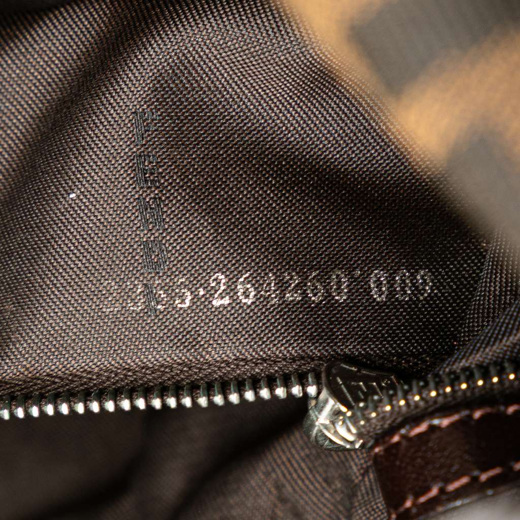 Fendi Zucca Canvas Double Flap Shoulder Bag - Detail 1