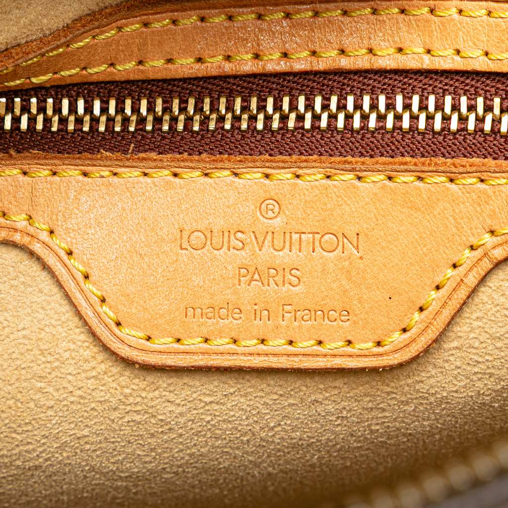 Louis Vuitton Monogram Looping MM - Side view