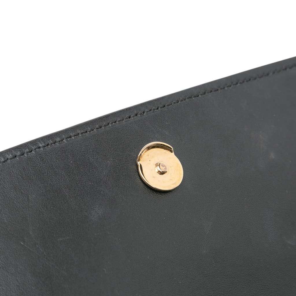 Saint Laurent Quilted Calfskin Victoire Chain Crossbody - Image 10