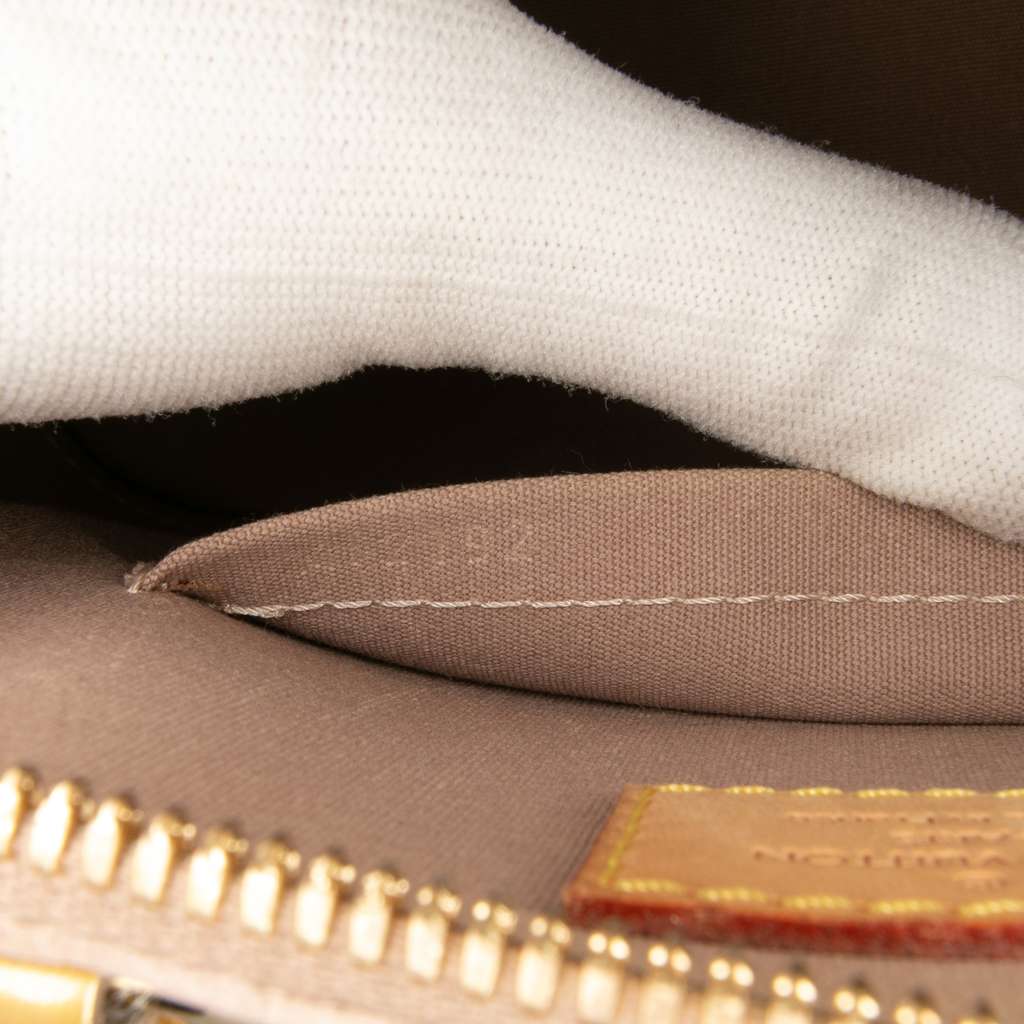 Louis Vuitton Monogram Vernis Alma BB - Detail 1