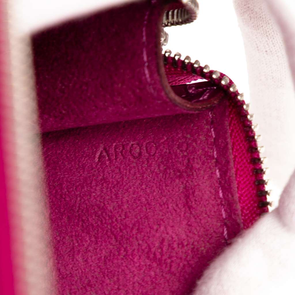 Louis Vuitton Epi Pochette Accessoires - Detail 1
