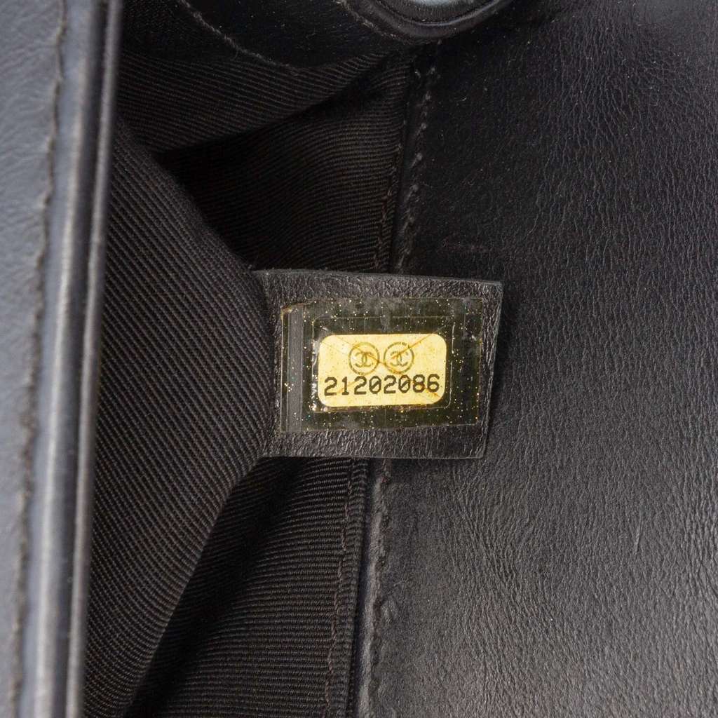 Chanel Medium Quilted Calfskin Whipstitch Chain Around Boy Top Handle Flap - Detail 1