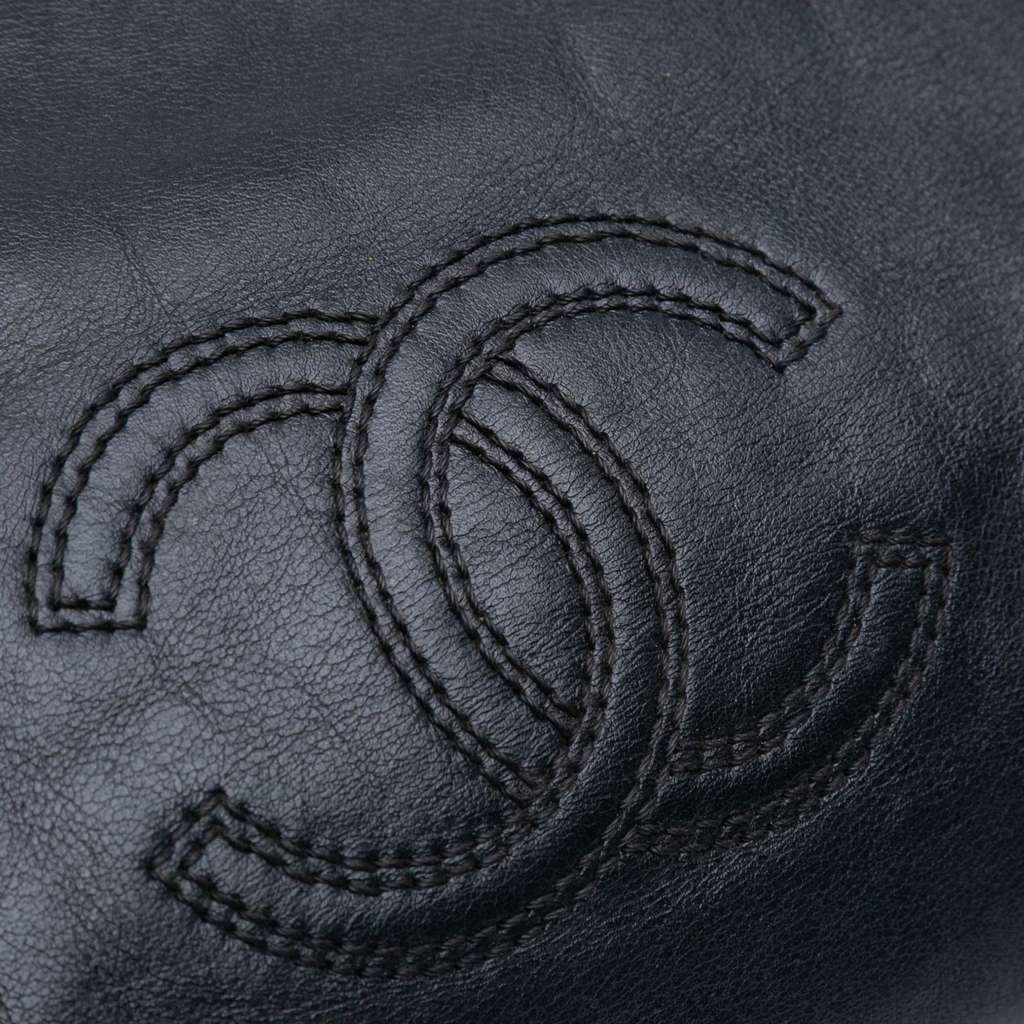 Chanel CC Lambskin Tortoise Top Handle Tote - Detail 2