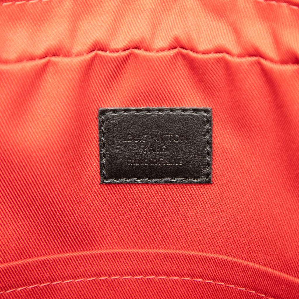 Louis Vuitton Damier Graphite Utility Business Bag - Side view