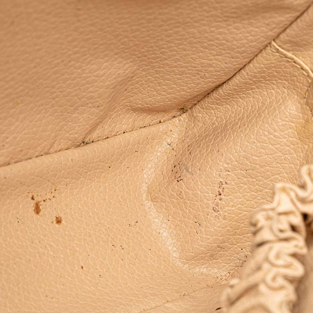 Louis Vuitton Monogram Trousse Toilette 23 - Detail 2