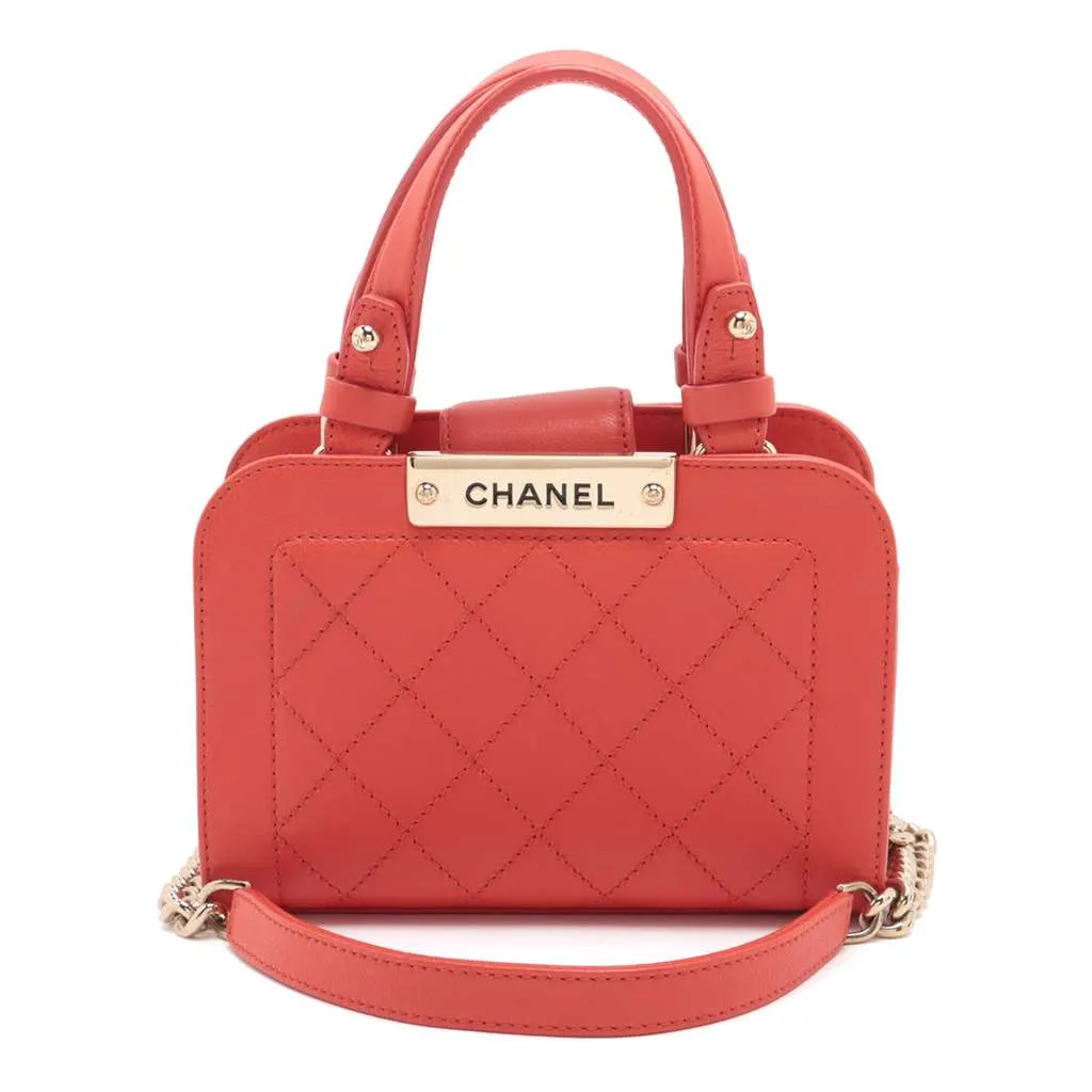 Chanel Mini Calfskin Label Click Shopping Tote Red Leather Good - Front View