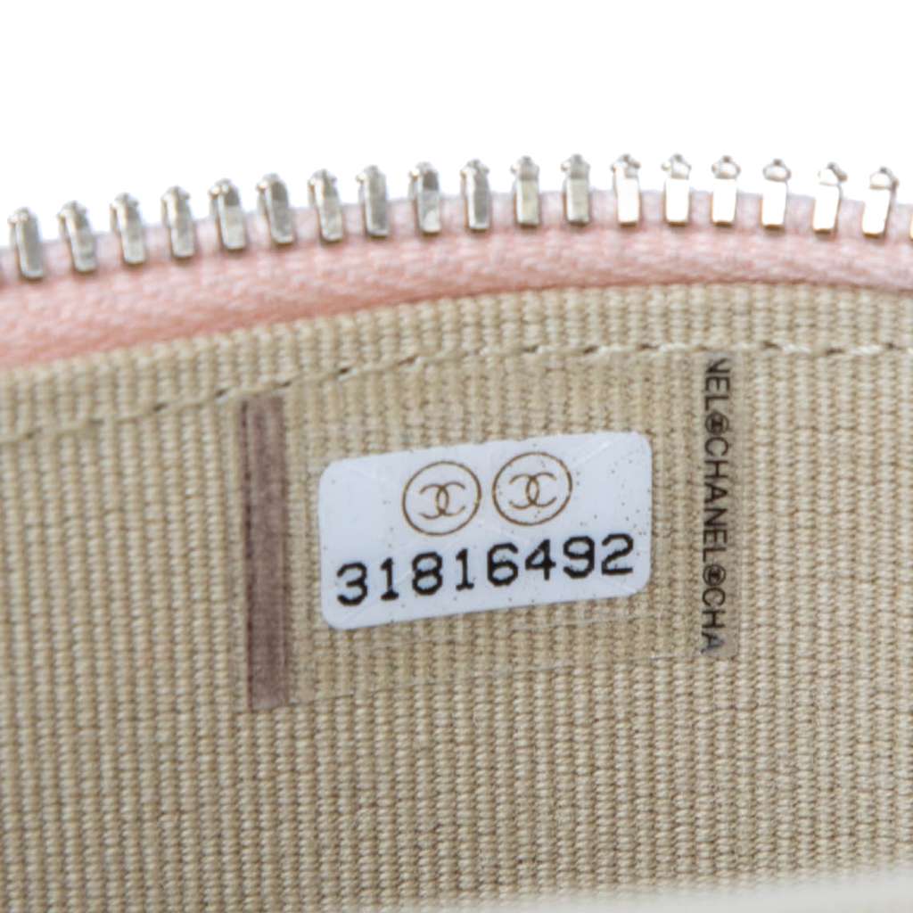 Chanel Mini Quilted Lambskin Pearl Crush Vanity Case With Chain - Detail 1