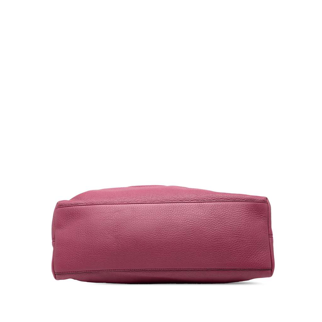 Gucci Medium Leather Soho Chain Tote - Image 6