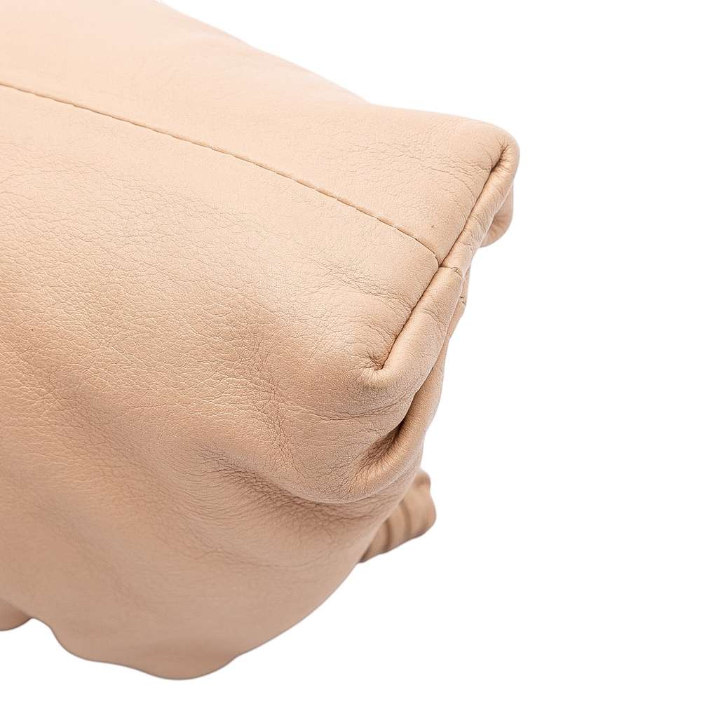 Bottega Veneta Lambskin The Mini Pouch Crossbody - Detail 2