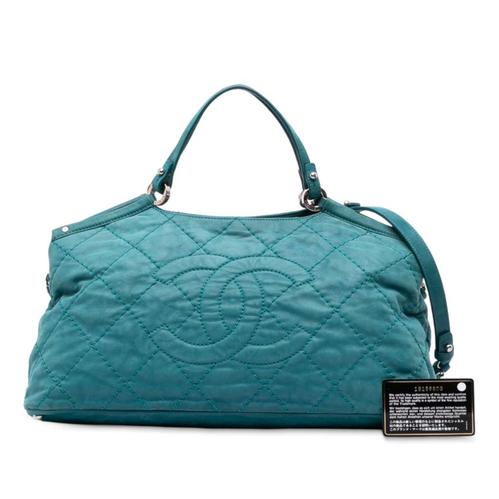 Chanel Small Iridescent Calfskin Sea Hit Tote - Image 13
