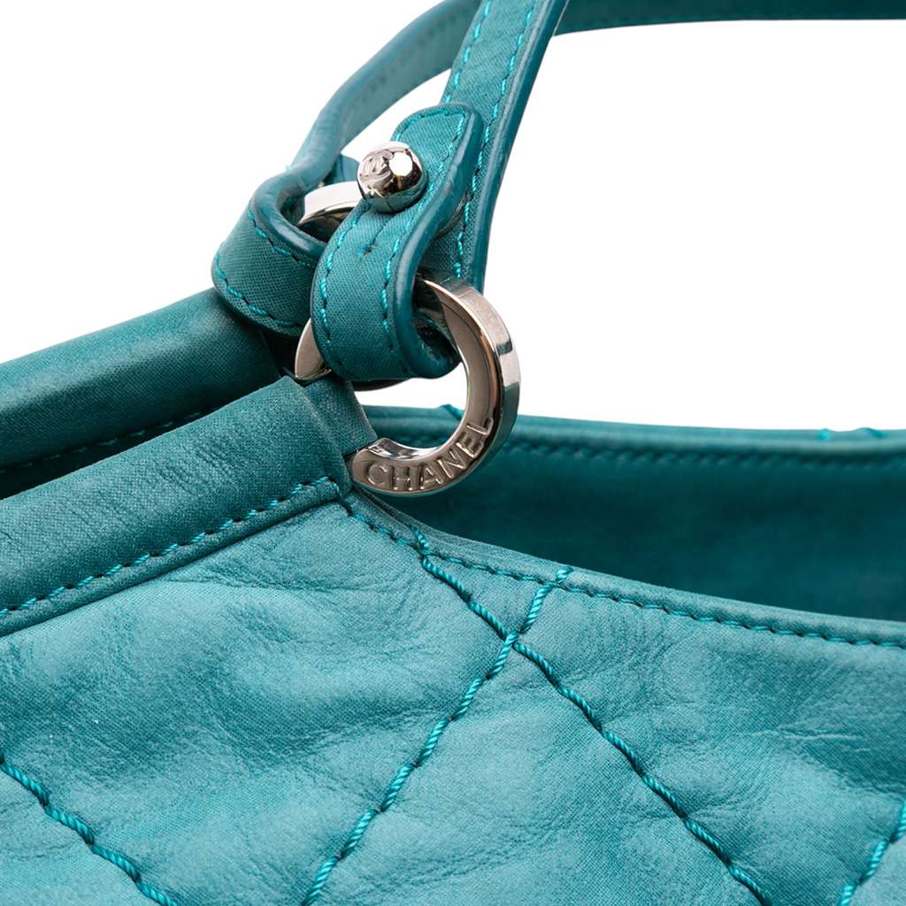 Chanel Small Iridescent Calfskin Sea Hit Tote - Image 10