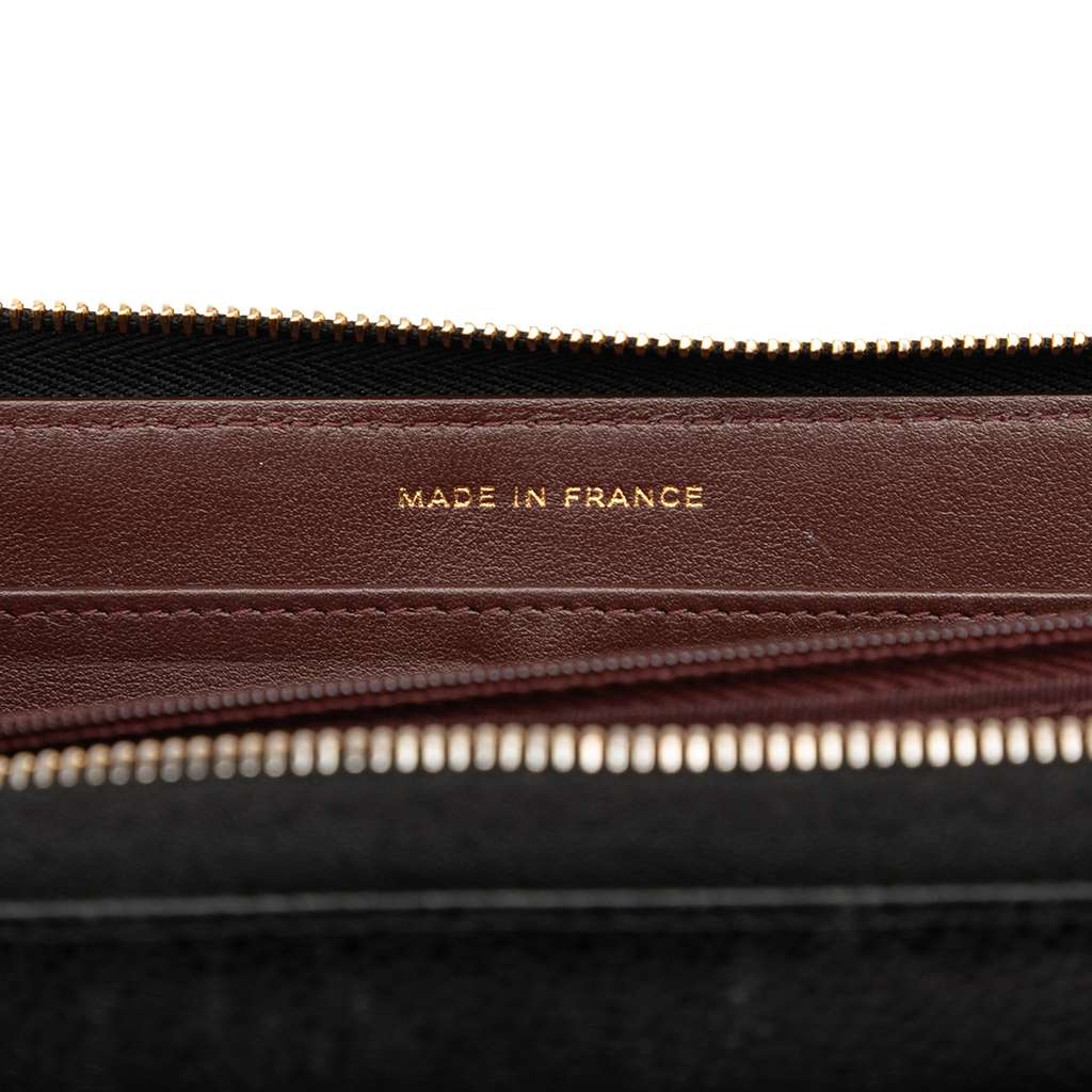 Chanel CC Quilted Caviar Zip Around Long Wallet - Detail 2