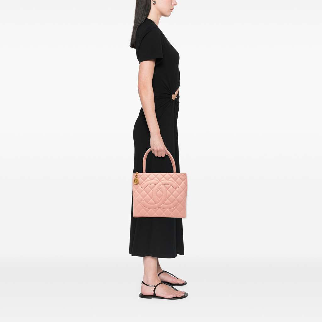 Chanel Caviar Medallion Tote - Detail 2