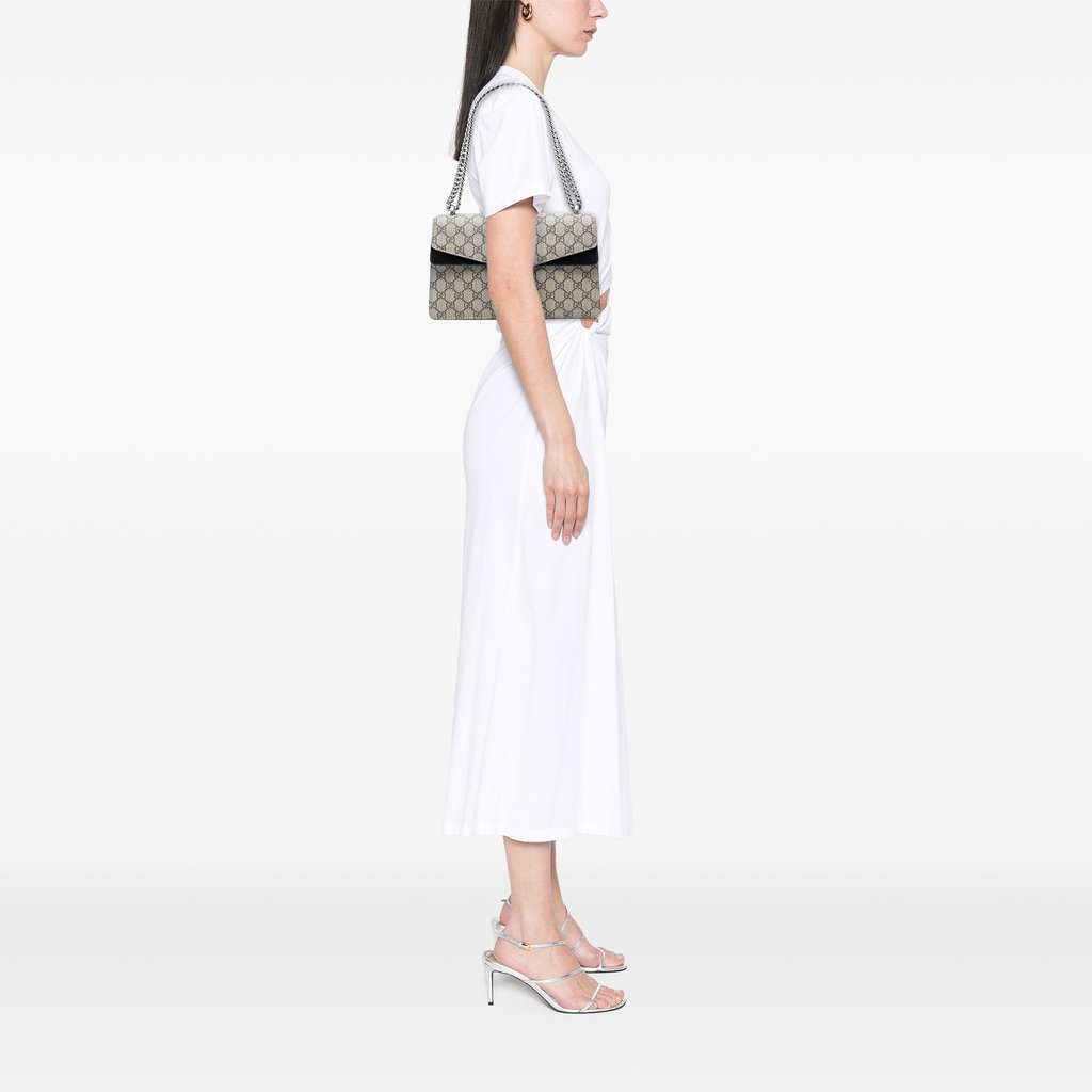 Gucci Medium GG Supreme Dionysus Shoulder Bag - Detail 1