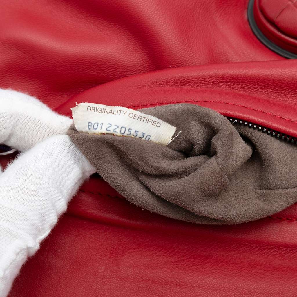 Bottega Veneta Nappa Intrecciato Turn Lock Clutch - Side view