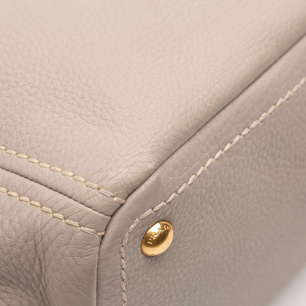 Prada Vitello Daino Open Convertible Tote - Detail 2
