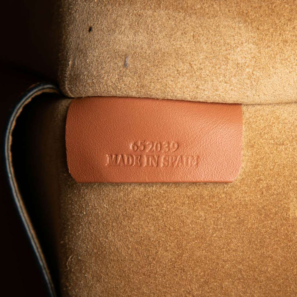 Loewe Leather Gate Bucket Bag - Detail 1