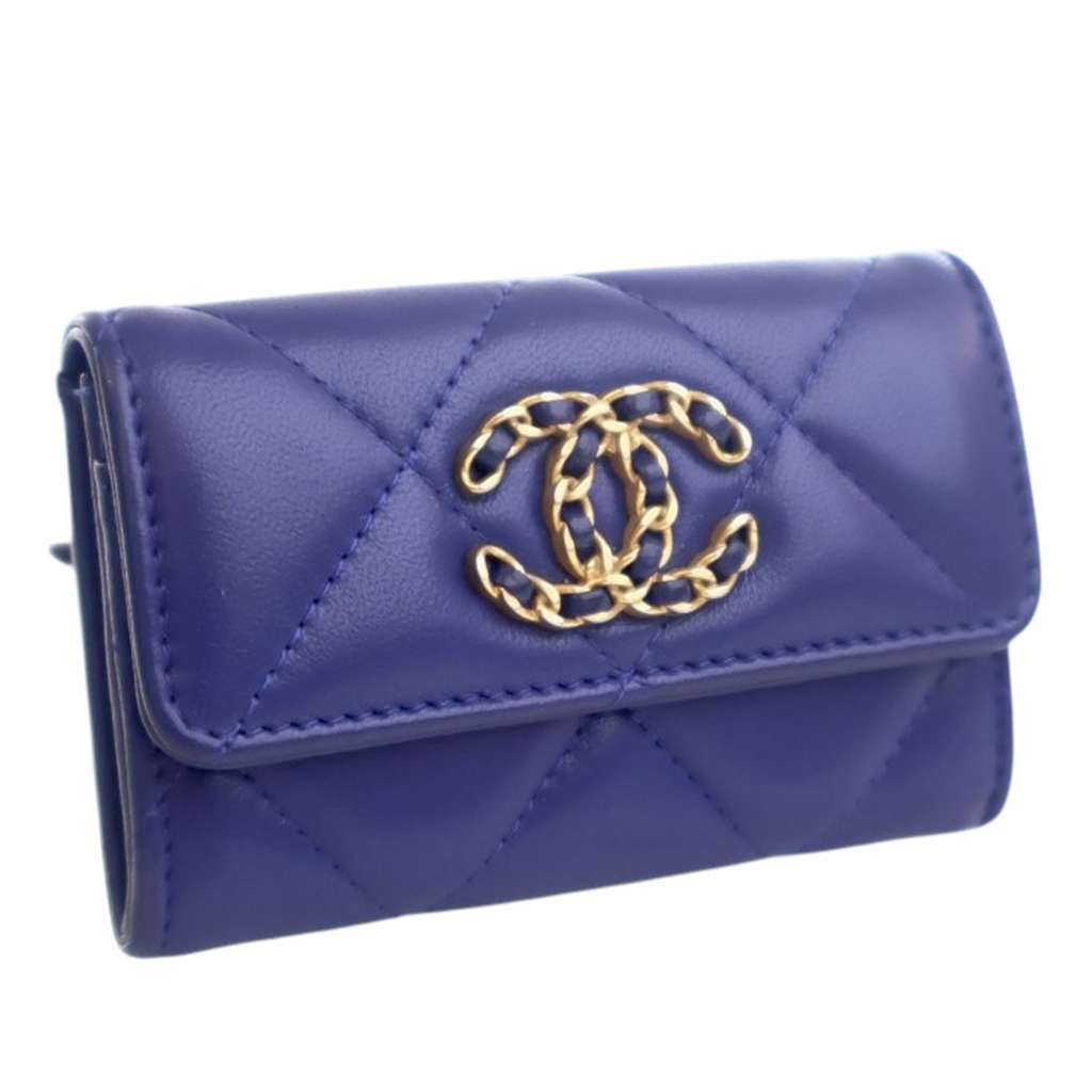 Chanel Lambskin 19 Flap Card Holder - Back view