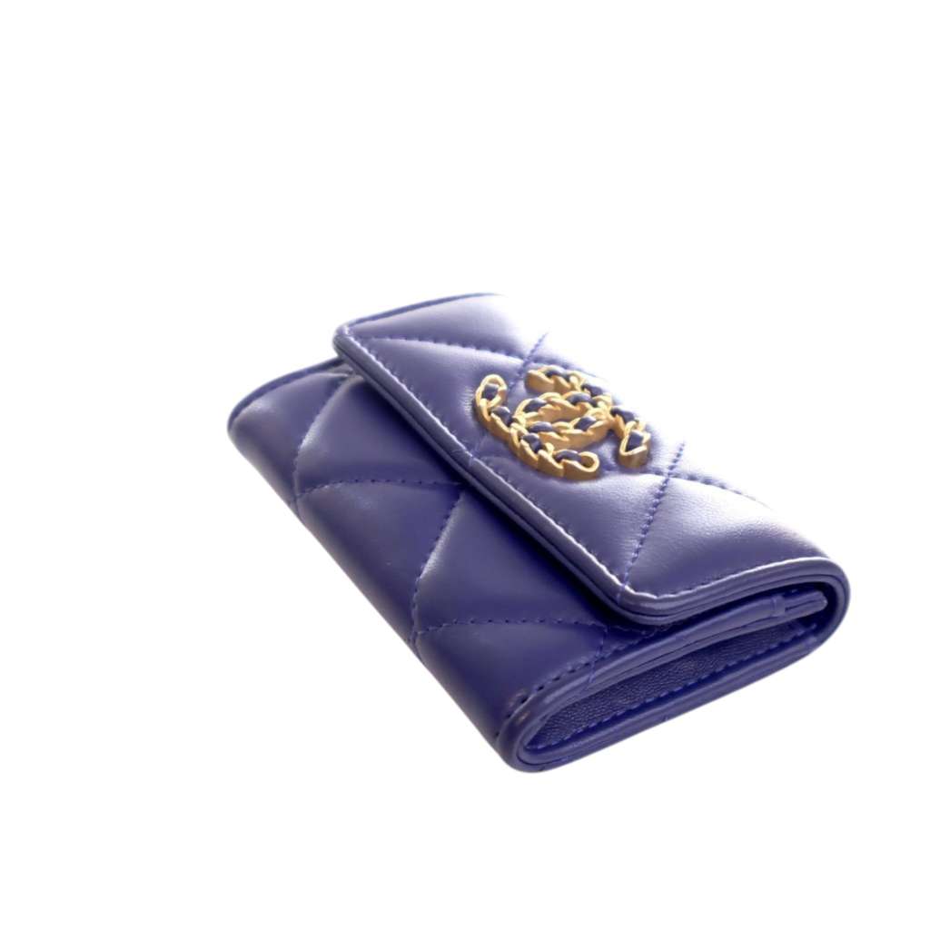 Chanel Lambskin 19 Flap Card Holder - Image 13