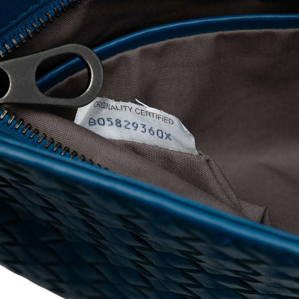 Bottega Veneta Nappa Intrecciato VN Crossbody - Detail 1