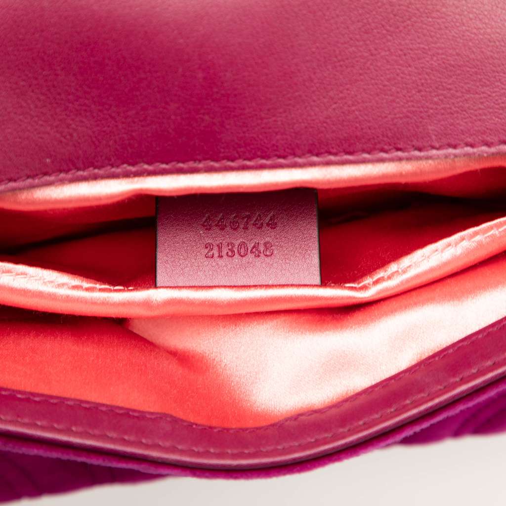 Gucci Small GG Marmont Matelasse Velvet Shoulder Bag - Detail 1