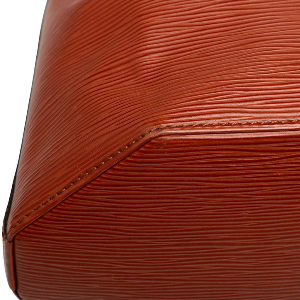 Louis Vuitton Epi Sac D Epaule GM - Detail 2