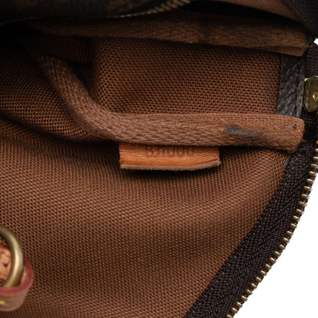 Louis Vuitton Monogram Pochette Accessoires - Side view