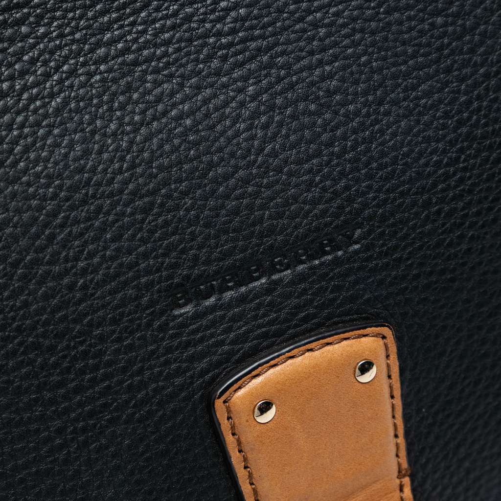 Burberry Mega Check Canvas and Grainy Calfskin Shellwood Crossbody - Detail 1