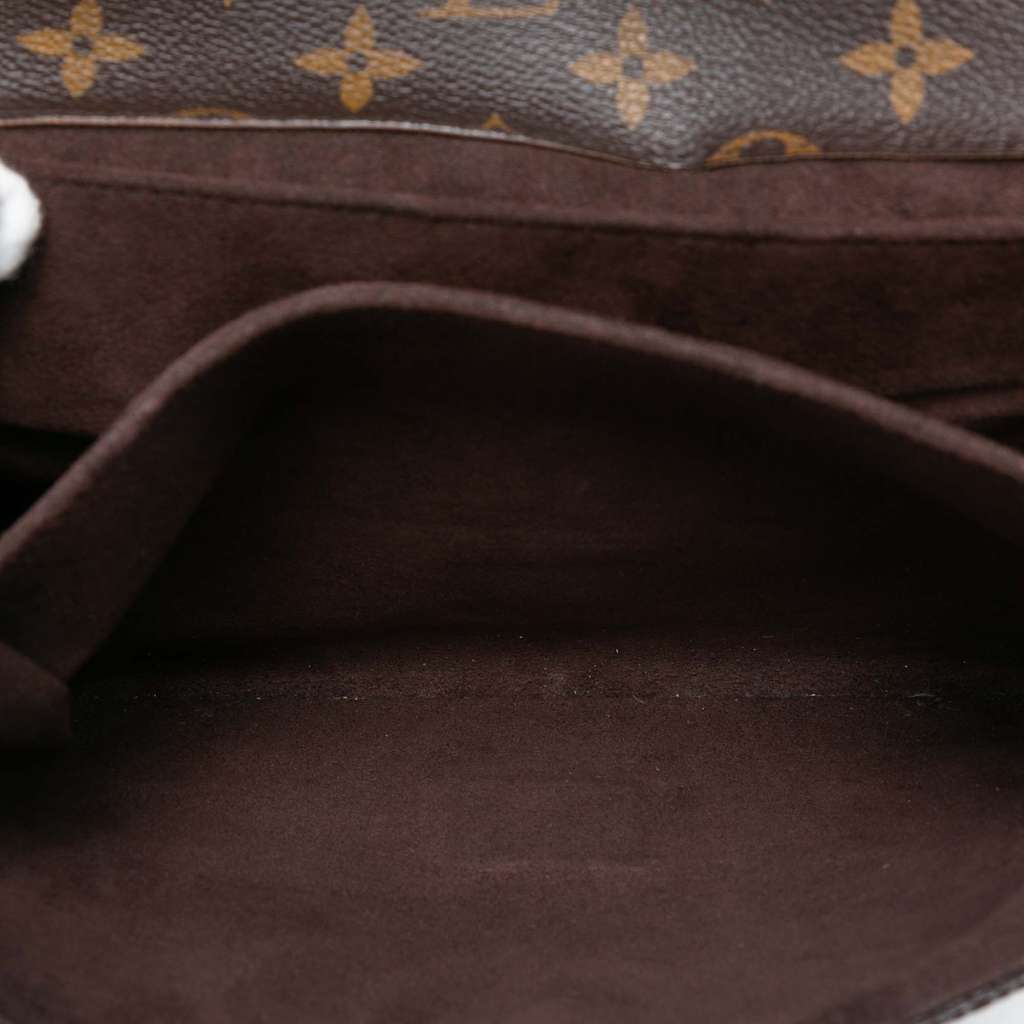 Louis Vuitton Monogram Pochette Metis - 4