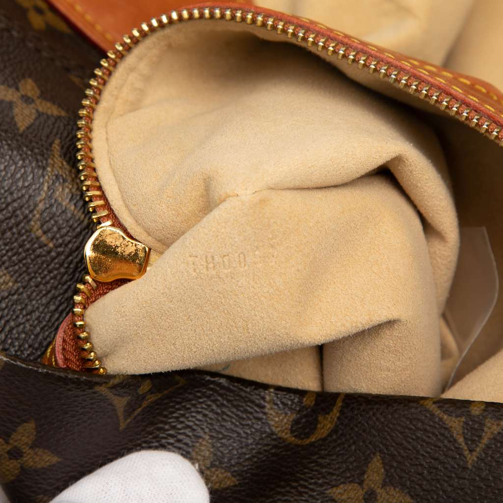 Louis Vuitton Limited Edition Monogram Dentelle Fersen - Detail 1