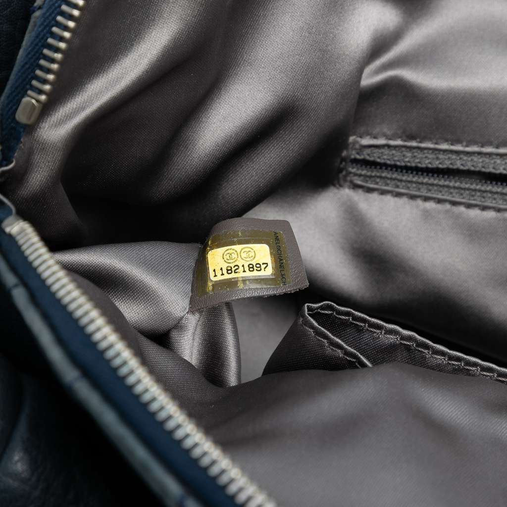 Chanel Calfskin Lady Braid Shoulder Bag - Detail 1