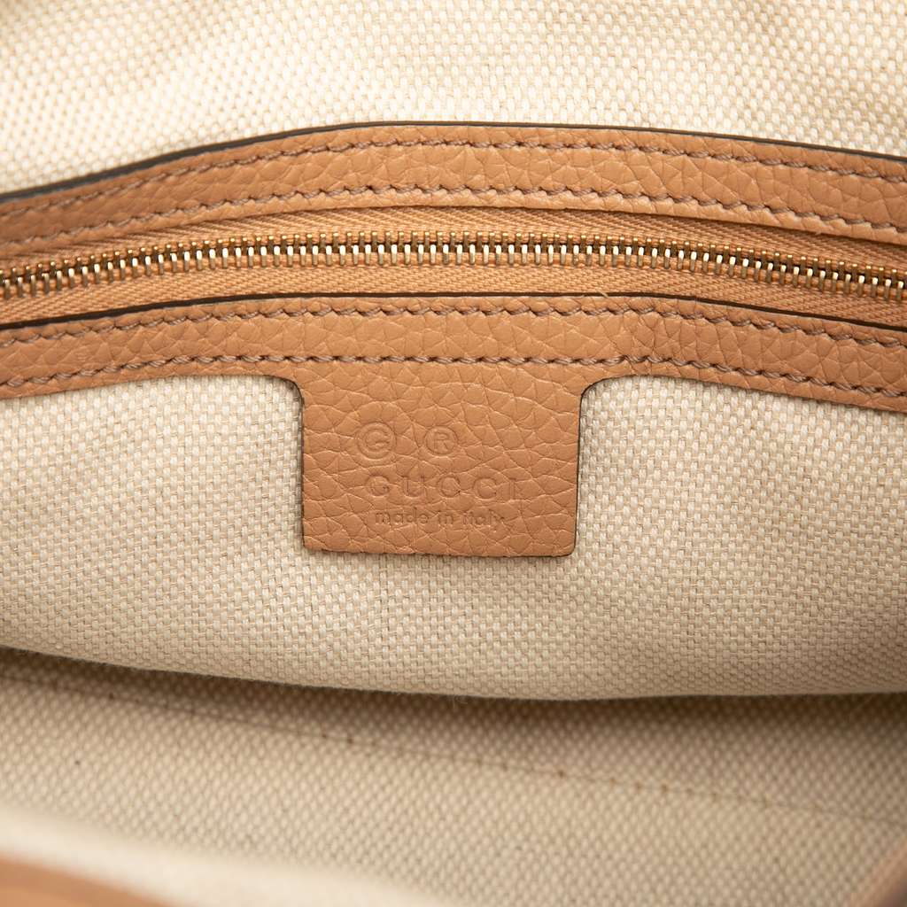 Gucci Medium Leather Soho Chain Tote - Side view