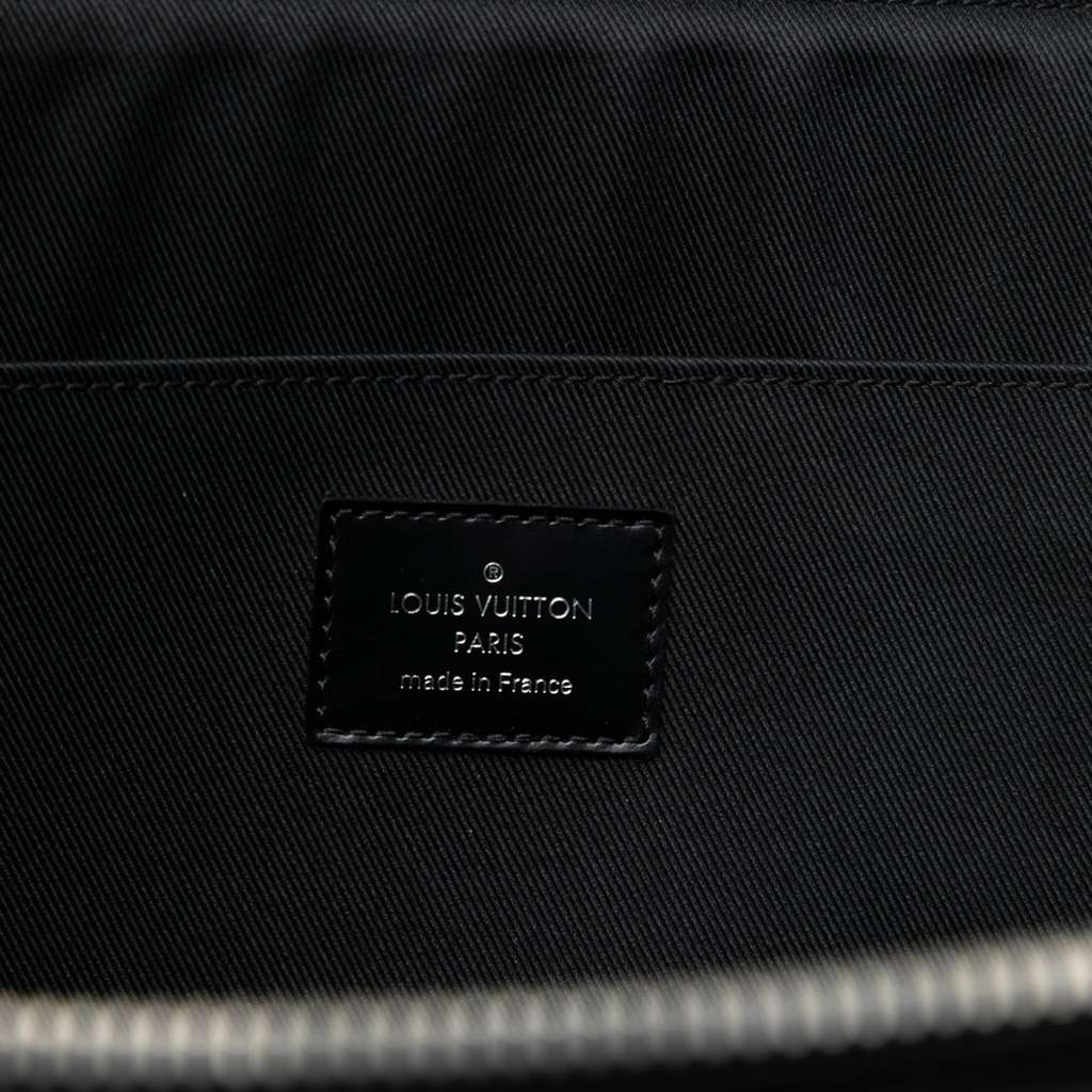 Louis Vuitton Damier Graphite Pochette Jour GM - Side view