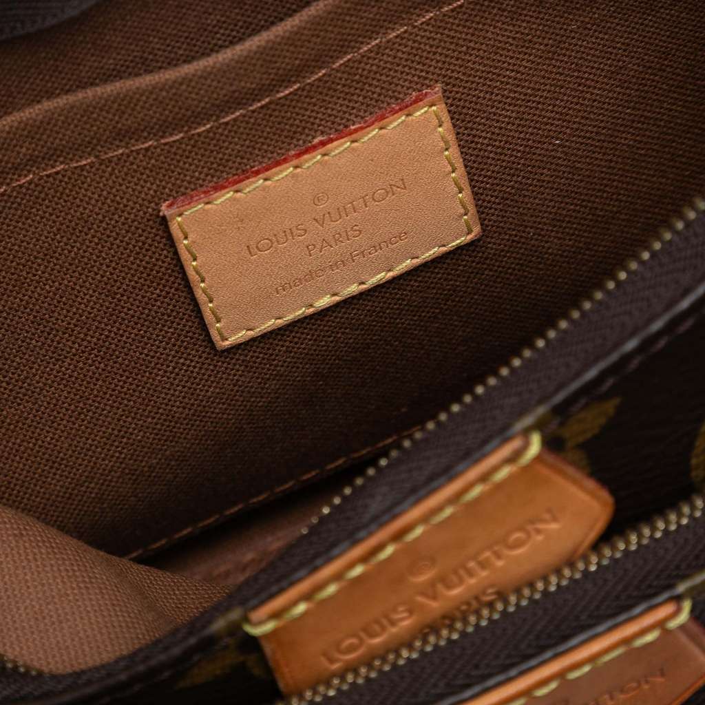 Louis Vuitton Monogram Multi Pochette Accessoires - Side view