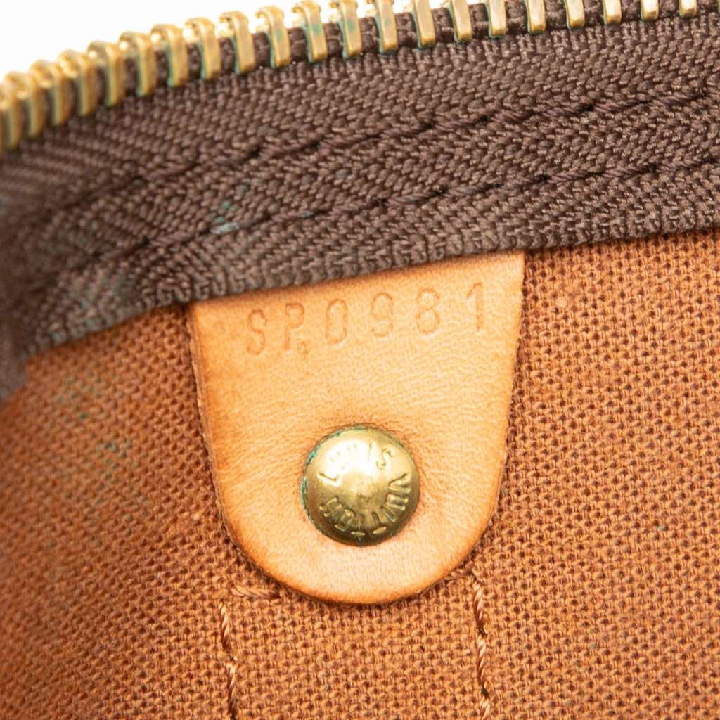 Louis Vuitton Monogram Keepall 45 - Detail 1