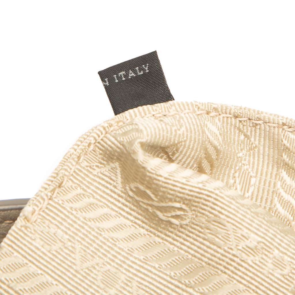 Prada Vitello Daino Open Convertible Tote - Detail 1