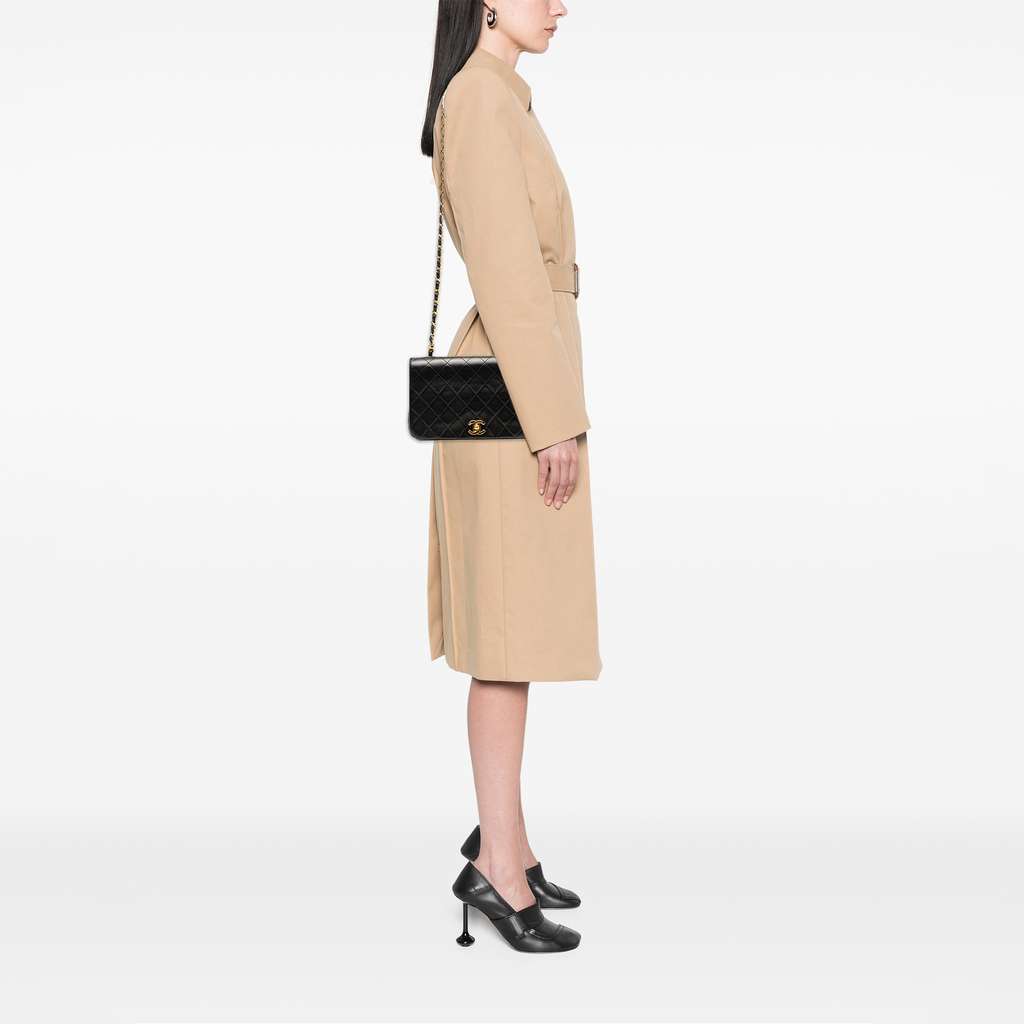 Chanel CC Quilted Lambskin Full Flap - Detail 2