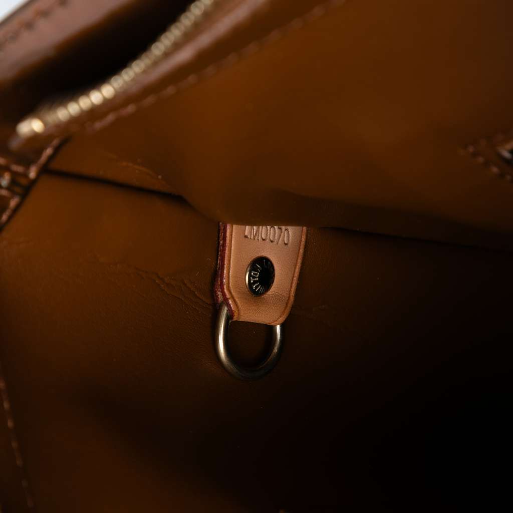 Louis Vuitton Monogram Vernis Houston - Detail 1